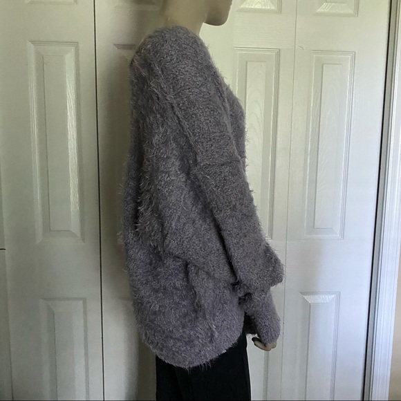 Free People women’s size small Icing Falling Star Pullover Purple Fuzzy Sweater - Picture 5 of 16